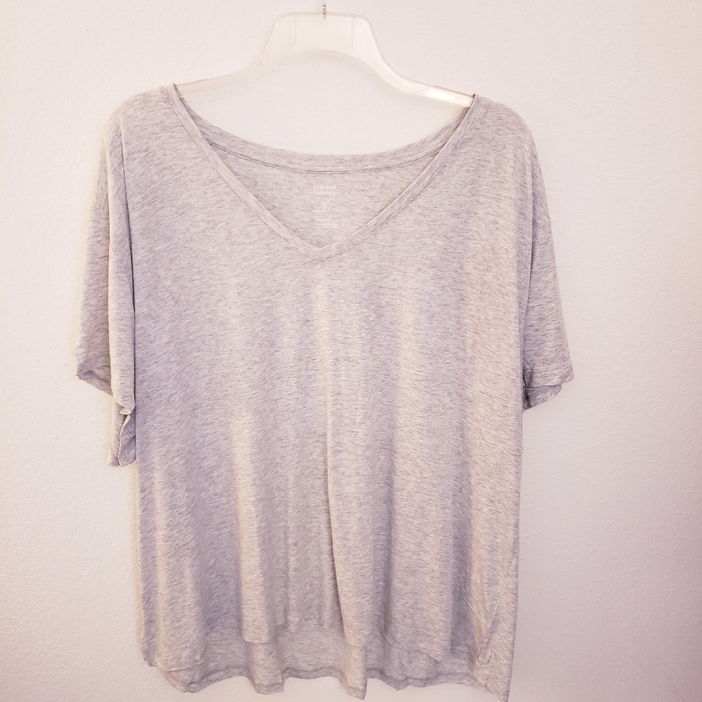 Girlfriend Collective Light Gray Short Sleeve Cupro Blend T Shirt Size 6XL NWT